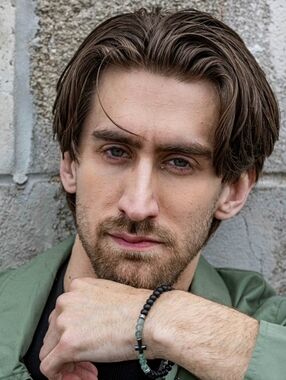 Meet your Posher, Alex